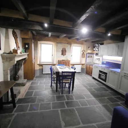 Boutique - Casa Squarcia - Medioevale Appartamento Berceto